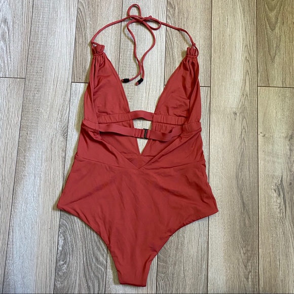 Tavik Emme Once Piece Swimsuit in Rust Medium - Picture 5 of 6